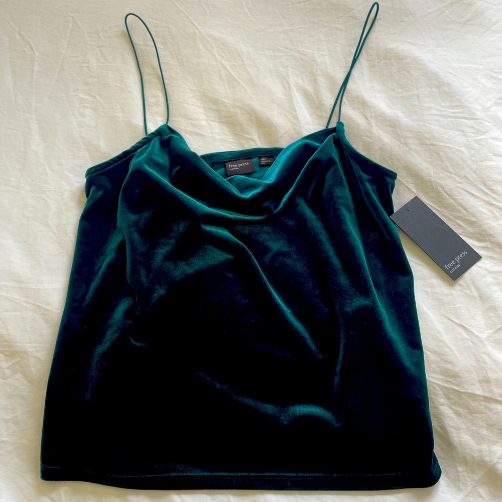 Brand new strap shirt